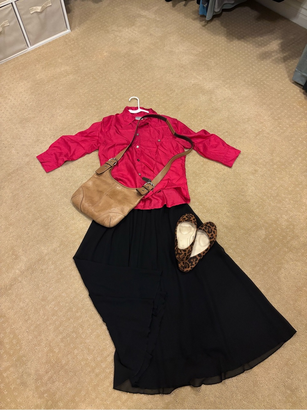 Chico’s 0 100% Silk Hot Pink button down. Crinkle Tunic Long Sleeve